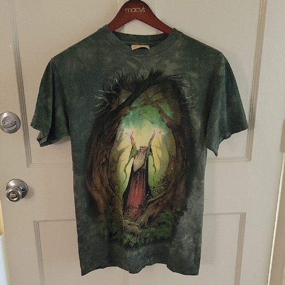 Rare Vintage The Mountain green Wizard T-Shirt – Tie-Dye Fantasy Graphic - Picture 1 of 4